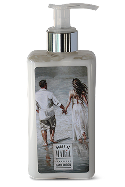 Couple on Beach | Sen Sen | Hand Lotion